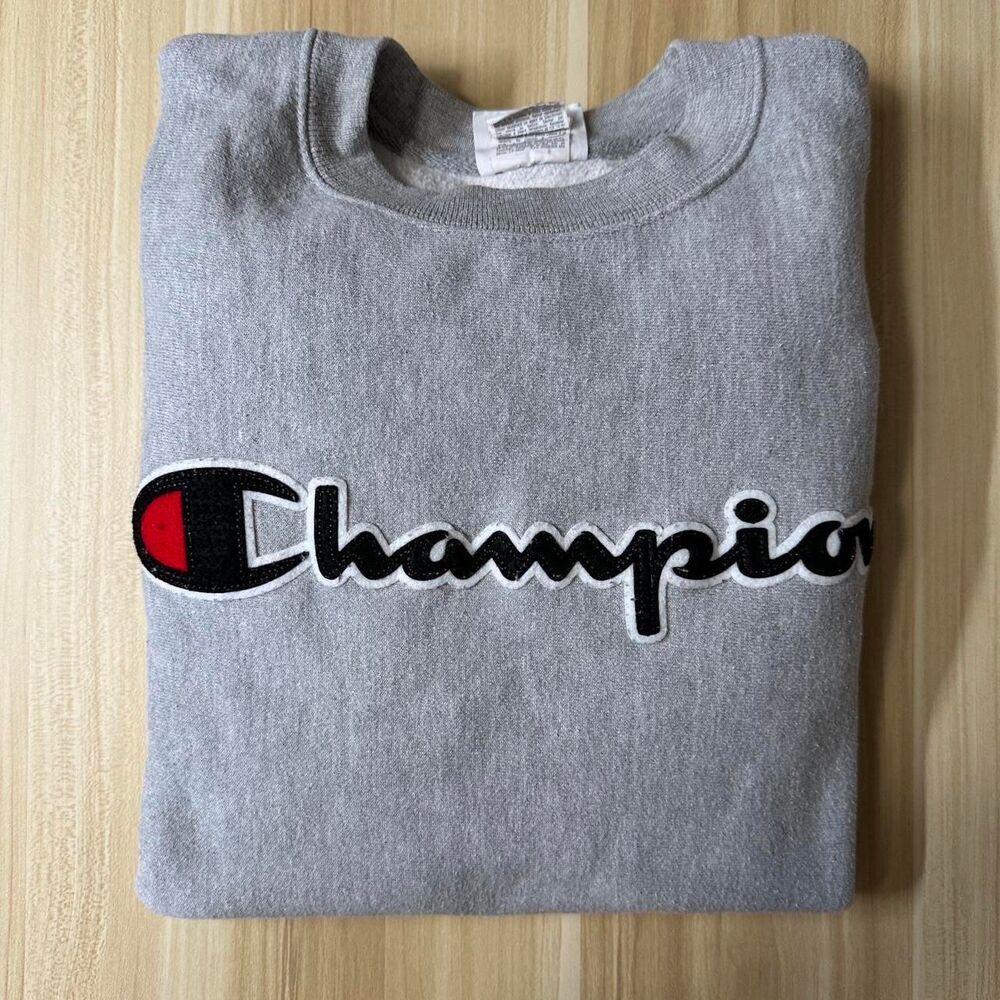 Vintage Champion Reverse Weave Gray Logo Crewneck Sweatshirt Small Spell Out